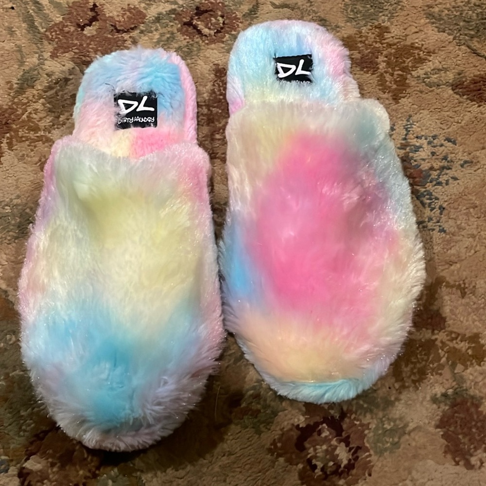 Dirty Laundry Faux Fur Slippers